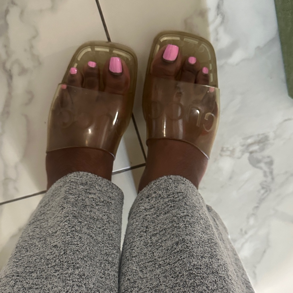 Gucci Women's Slide Sandals - Picture 6 of 6